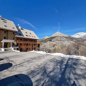 Appartement Au Pied Des Pistes, Allos